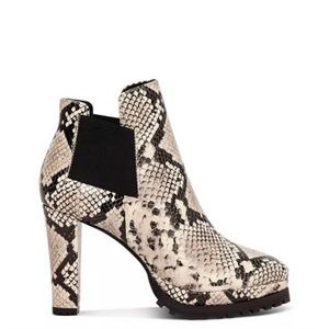 - NWT ALLSAINTS Women's Sarris High-Heel Bootie